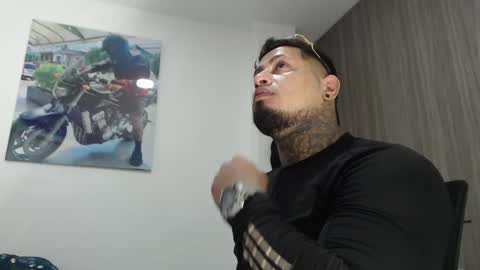 Snapshot of soy_apolo chatting on September 2025 03:17:02 AM soy_apolo online show from September 2025 03:17:02 AM