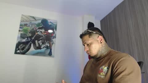 Snapshot of soy_apolo chatting on October 2025 04:39:02 PM soy_apolo online show from October 2025 04:39:02 PM