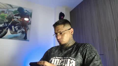 soy_apolo online show from June 2026 04:37:02 AM
