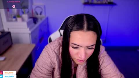 Snapshot of soyabby_ chatting on October 2025 08:54:02 PM Luisa online show from October 2025 08:54:02 PM