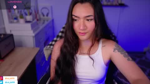 Snapshot of soyabby_ chatting on November 2025 05:02:01 PM Luisa online show from November 2025 05:02:01 PM