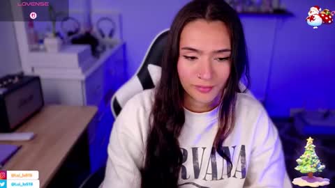 Luisa    online show from January 2026 11:08:01 PM