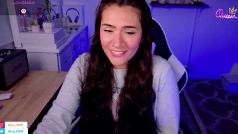 Luisa    online show from February 2026 12:01:01 AM