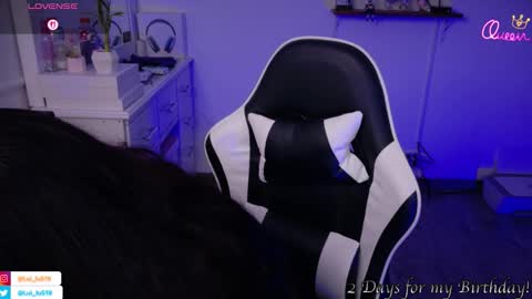 Luisa    online show from March 2026 10:49:02 PM