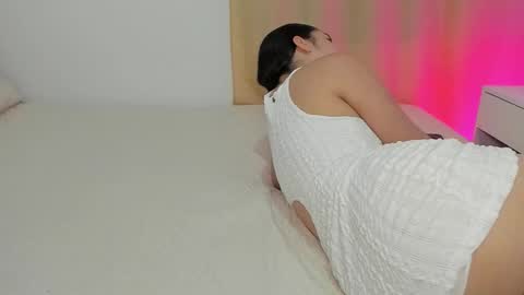 Instagram Soyamandaa  1 online show from October 2025 11:27:01 PM