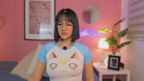 Snapshot of soysaraa_ chatting on January 2026 06:04:01 AM Aleja online show from January 2026 06:04:01 AM