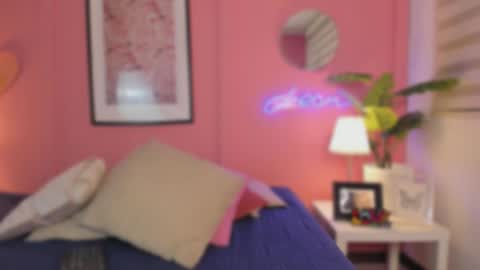 Snapshot of soysaraa_ chatting on February 2026 06:09:01 AM Aleja online show from February 2026 06:09:01 AM