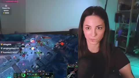 Snapshot of space_x_roxy chatting on March 2025 08:21:02 PM Roxy online show from March 2025 08:21:02 PM