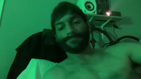 Snapshot of spacecase843 chatting on February 2025 07:48:01 AM TrndSettrz online show from February 2025 07:48:01 AM