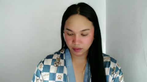 spacious_lhivia online show from July 2026 12:07:01 AM