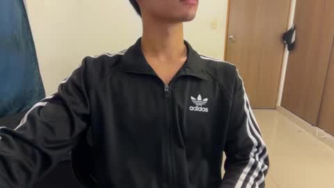 Snapshot of spaiseebuhnaanuh chatting on September 2025 10:38:02 AM Roger online show from September 2025 10:38:02 AM