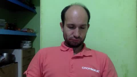 Snapshot of sparei7 chatting on October 2025 09:56:01 PM Snaiky online show from October 2025 09:56:01 PM