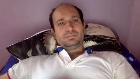 Snapshot of sparei7 chatting on October 2025 02:43:02 PM Snaiky online show from October 2025 02:43:02 PM