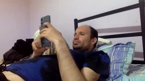 Snaiky online show from April 2026 08:42:02 PM