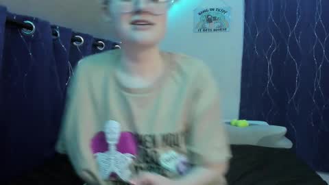 Atticus Pendragon online show from December 2025 09:20:02 PM