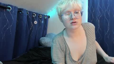 Atticus Pendragon online show from December 2025 05:53:02 PM