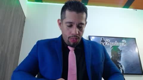     online show from November 2025 05:55:01 AM