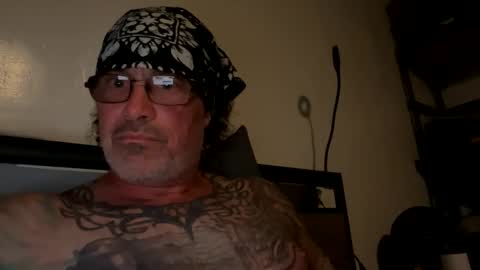 specter1972 online show from February 2026 11:45:02 PM