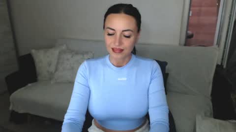 Snapshot of spicemint chatting on May 2026 03:17:02 PM Carla online show from May 2026 03:17:02 PM