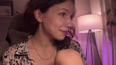 Snapshot of spicy___caramel chatting on October 2025 04:49:02 PM spicy___caramel online show from October 2025 04:49:02 PM