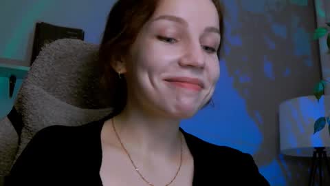 spicy___caramel online show from February 2026 04:17:01 PM