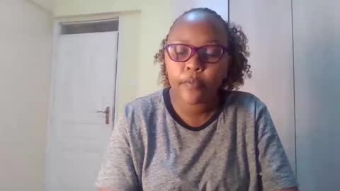 spicy_vibezz online show from October 2025 07:42:01 AM