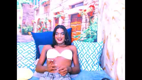 spicybarbie4u online show from February 2026 09:00:02 PM