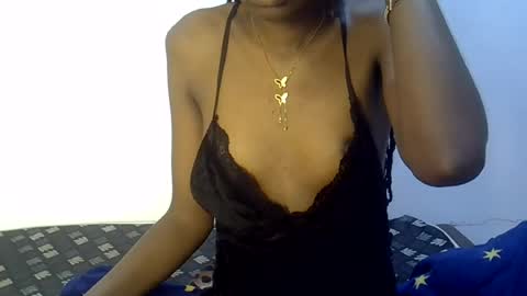 Snapshot of spicybobolishia_ chatting on June 2026 04:32:02 AM Bobo online show from June 2026 04:32:02 AM