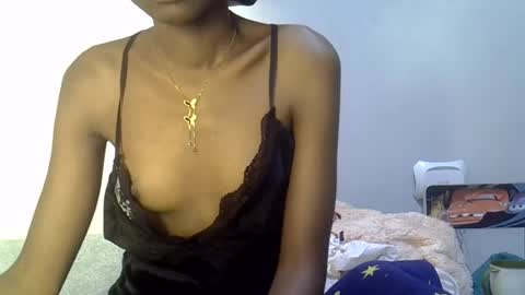 Snapshot of spicybobolishia_ chatting on July 2026 03:33:02 AM Bobo online show from July 2026 03:33:02 AM