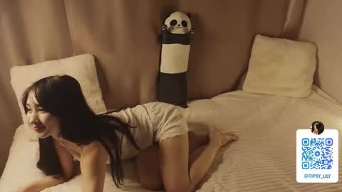 Snapshot of spicyyuki chatting on November 2025 06:18:01 PM Tipsy online show from November 2025 06:18:01 PM