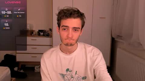 Snapshot of spider___man chatting on November 2025 05:02:01 PM Spidey online show from November 2025 05:02:01 PM