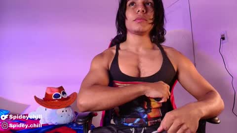 Snapshot of spideychill chatting on December 2024 07:07:02 PM spideychill online show from December 2024 07:07:02 PM