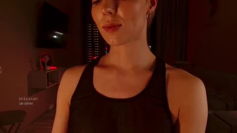 Elizabeth online show from September 2025 05:05:02 PM