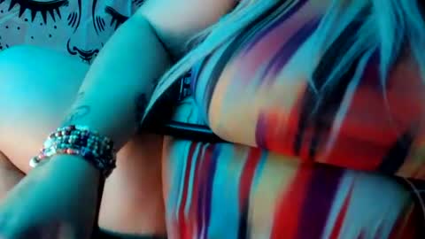 Vanessa Spade online show from November 2025 12:39:02 PM