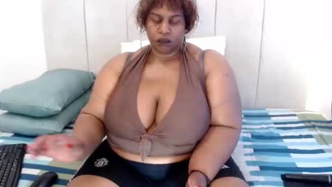 SplendidTalitha online show from April 2026 12:11:02 PM