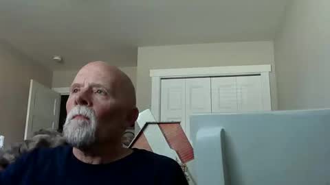 Snapshot of sportfish chatting on May 2026 01:11:01 AM sportfish online show from May 2026 01:11:01 AM