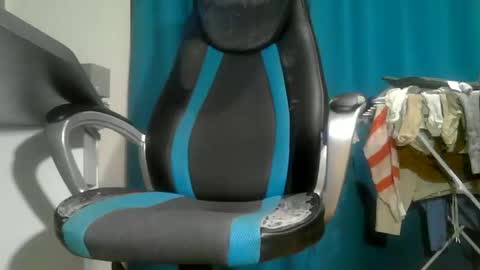 Snapshot of spotzi02 chatting on January 2025 04:39:02 PM spotzi02 online show from January 2025 04:39:02 PM