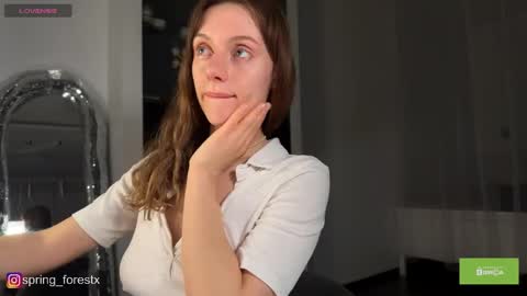 Lilly  online Monday - Friday ask time in pm online show from April 2026 01:41:01 PM