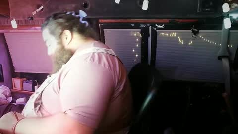 Snapshot of squeaks724 chatting on January 2025 04:39:02 AM Your Pal Squeaks online show from January 2025 04:39:02 AM