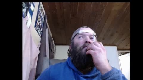 Snapshot of squegly chatting on December 2024 09:33:02 AM Bryan online show from December 2024 09:33:02 AM