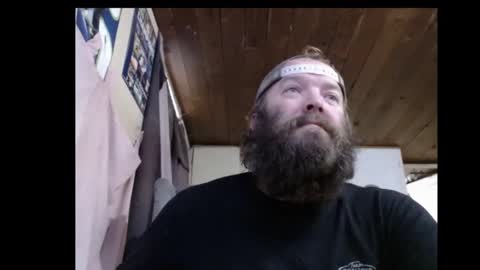 Snapshot of squegly chatting on December 2024 06:38:02 PM Bryan online show from December 2024 06:38:02 PM