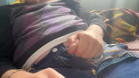 Snapshot of squilliamtentaclez chatting on December 2025 06:23:01 PM squilliamtentaclez online show from December 2025 06:23:01 PM