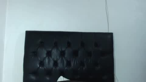 Snapshot of squirtgirl_hot chatting on February 2025 09:01:01 PM Amber Vega online show from February 2025 09:01:01 PM