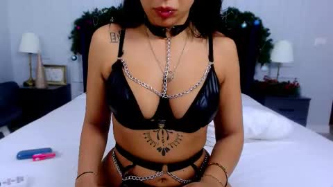 Snapshot of squirtopiax chatting on November 2025 06:54:01 PM Sonia online show from November 2025 06:54:01 PM