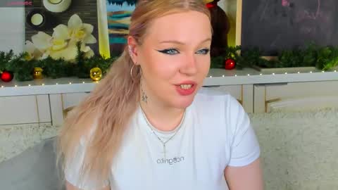 sqwrtg online show from March 2026 01:23:02 AM