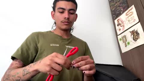 sorry mom online show from October 2025 08:15:01 PM