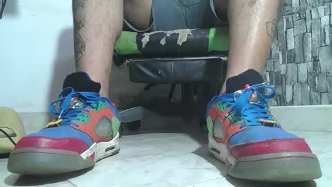 sr master cum its my old account online show from December 2025 07:43:01 PM