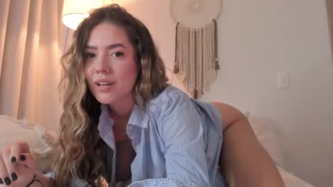 Sophie 3 online show from January 2025 11:00:01 PM