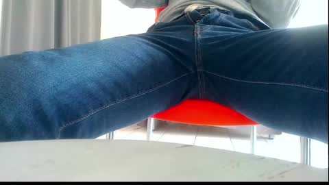 ssenzo online show from February 2025 02:46:02 PM