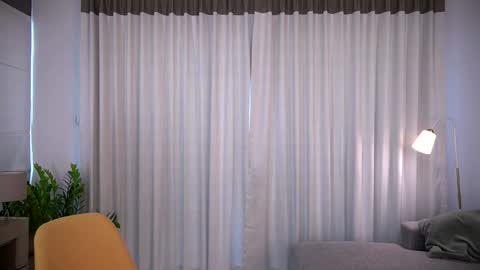 Snapshot of ssscarlett chatting on December 2024 04:06:01 AM Scarlett online show from December 2024 04:06:01 AM